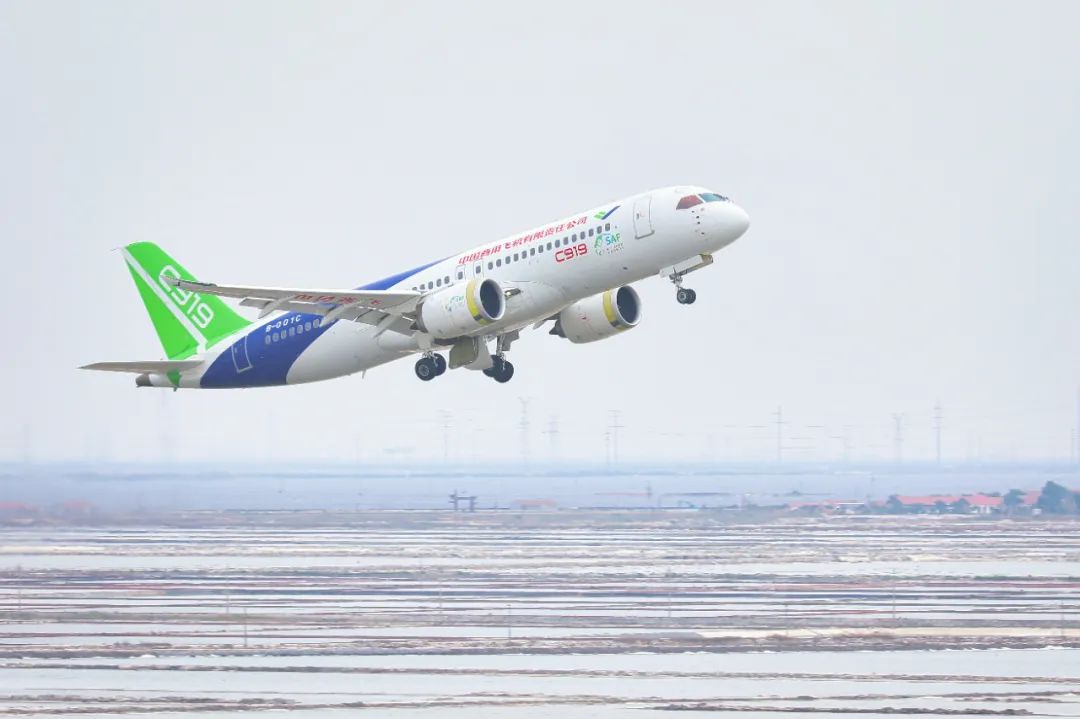 國(guó)產(chǎn)商用飛機(jī)完成首次加注可持續(xù)航空燃料（SAF）演示飛行(圖2)